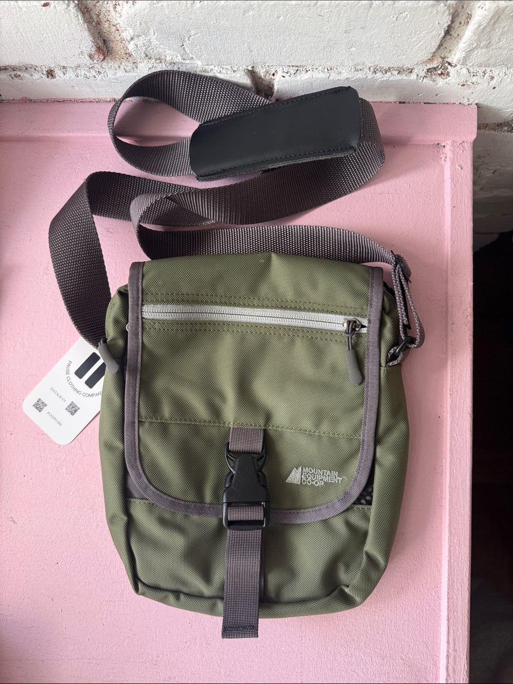 Olive Green Messenger Crossbody Bag MEC